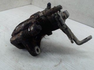Суппорт задний левый, Nissan Primera 11 1999-2002