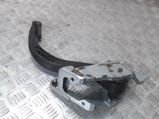 Педаль сцепления, Opel Astra H 2006-2014