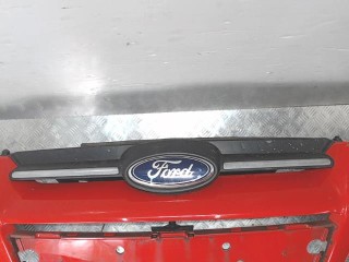 Решетка радиатора Ford Focus 3 2011-2015