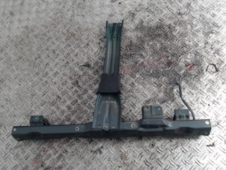 Планка под капот, Suzuki Liana 2004-2007