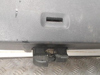 Замок двери Volkswagen Tiguan 1 2006-2011