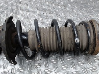 Пружина передняя Opel Astra H 2004-2007