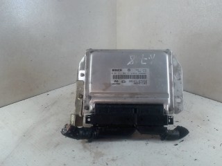 Блок управления двигателем, ориг. номер 281011024, Kia Carens 2 2002-2006