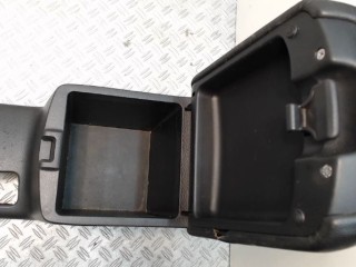 Подлокотник, Nissan X-Trail T31 2007-2011