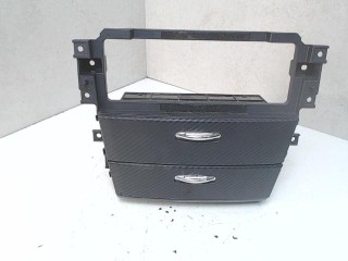 Консоль салона (кулисная часть) Kia Sorento 1 2006-2011