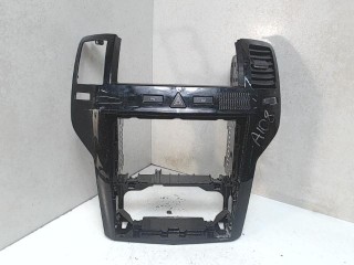 Консоль салона (кулисная часть), Opel Astra H 2006-2014