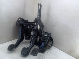 Узел педальный (блок педалей) Volkswagen Golf 4 1997-2006