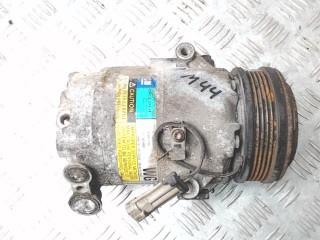 Компрессор кондиционера Opel Astra H 2004-2007