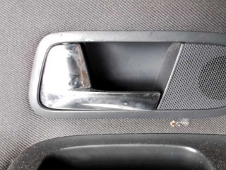 Ручка внутренняя задняя левая Volkswagen Sharan 1 restailing 2000-2003