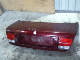 Крышка багажника (дверь 3-5) Mazda 626 GE 1991-1997