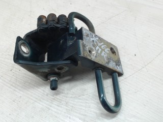 Петля двери передней правой, Volkswagen Passat B5 1996-2001