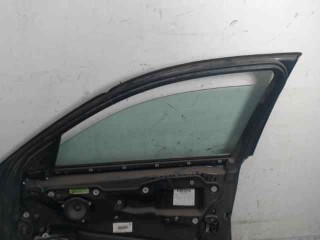 Стекло двери передней правой BMW 7 E65/E66 2001-2005