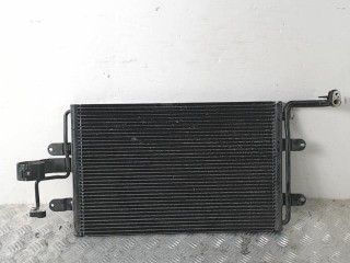 Радиатор кондиционера Volkswagen Bora 1998-2005