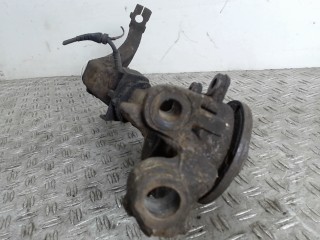 Ступица передняя правая, Volkswagen Passat B5 2000-2005