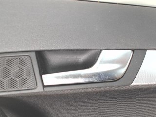 Ручка внутренняя задняя правая Audi A3 8P 2008-2013