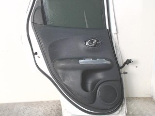 Обшивка двери задней левой (дверная карта), Nissan Juke 1 2010-2014