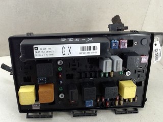 Блок предохранителей Opel Astra H 2004-2007