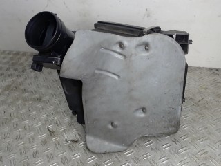 Корпус воздушного фильтра Audi A4 B5 1994-1999
