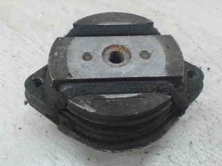 Подушка крепления кпп, Audi A6 C5 (S6,RS6) 2001-2005