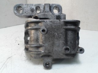 Подушка крепления двигателя, Volkswagen Passat B6 2005-2010