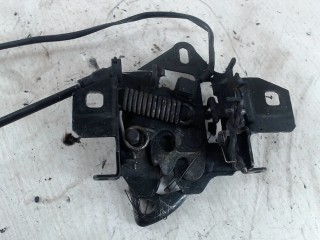 Замок капота Volkswagen Passat B5 1996-2001
