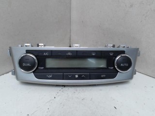 Блок управления печки/климат-контроля Toyota Avensis 3 2011-2015