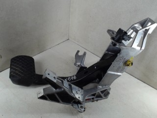 Педаль тормоза, Volkswagen Passat B5 2000-2005