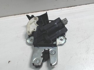 Замок багажника, Volkswagen Passat B6 2005-2010