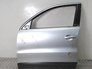 Стекло двери передней левой Volkswagen Tiguan 1 2006-2011