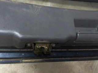 Замок двери Mazda 323 BA 1994-1998