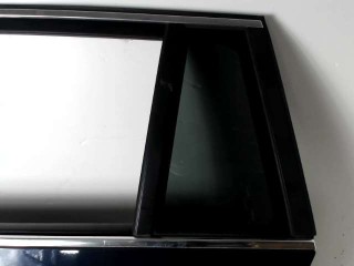 Стекло двери задней левой BMW 5 E60/E61 2002-2007
