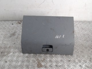 Бардачок, Kia Carnival 1 2002-2006
