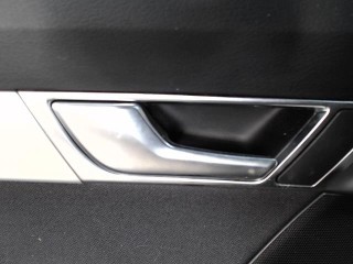 Ручка внутренняя задняя левая Audi A6 C6 (S6,RS6) 2004-2008