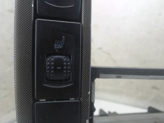 КНОПКА ПОДОГРЕВА СИДЕНИЙ Volkswagen Passat B5 1996-2001