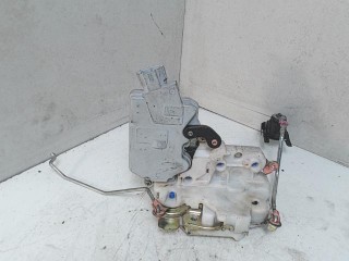 Замок двери передней левой Nissan Primera 11 1996-2000
