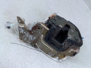 Замок двери передней левой Subaru Legacy 2 1993-1998