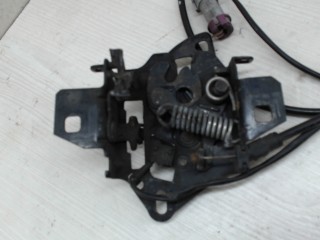 Замок капота, Volkswagen Passat B5 1996-2001
