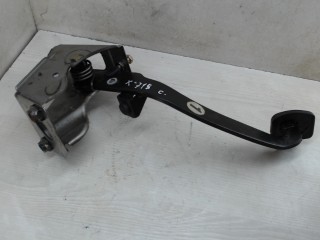 Педаль сцепления, Nissan Almera N16 2000-2003