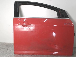 Стекло двери передней правой Ford Focus 3 2011-2015
