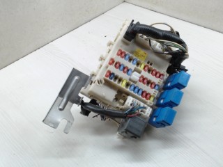 Блок предохранителей Nissan Almera N16 2002-2006