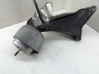 Подушка крепления двигателя, Volkswagen Passat B5 1996-2001