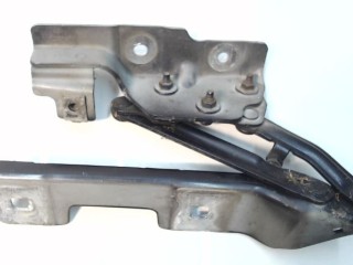 Петля капота правая, Opel Astra J 2009-2012