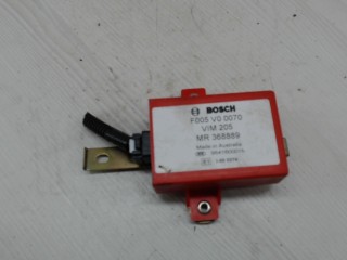 Блок управления стеклоподъемниками, ориг. номер MR368889, Mitsubishi Carisma 1999-2004