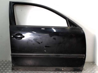 Стекло двери передней правой Volkswagen Passat B5 1996-2001