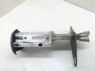 Кронштейн крепления бампера заднего Audi A4 B5 1994-1999
