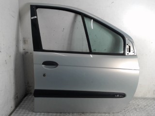 Стекло двери передней правой Renault Scenic 1 1999-2003