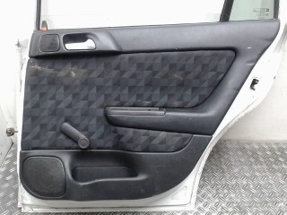 Обшивка двери задней правой (дверная карта) Opel Astra G 1998-2009