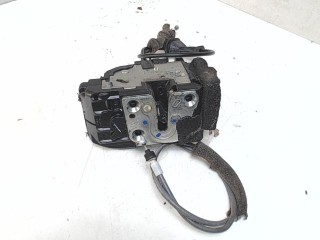 Замок двери передней правой Nissan X-Trail T31 2007-2011