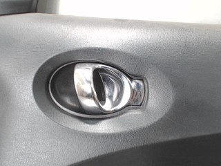 Ручка внутренняя передняя правая Nissan Juke 1 2010-2014