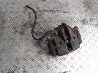 Суппорт передний правый Mitsubishi Carisma 1999-2004